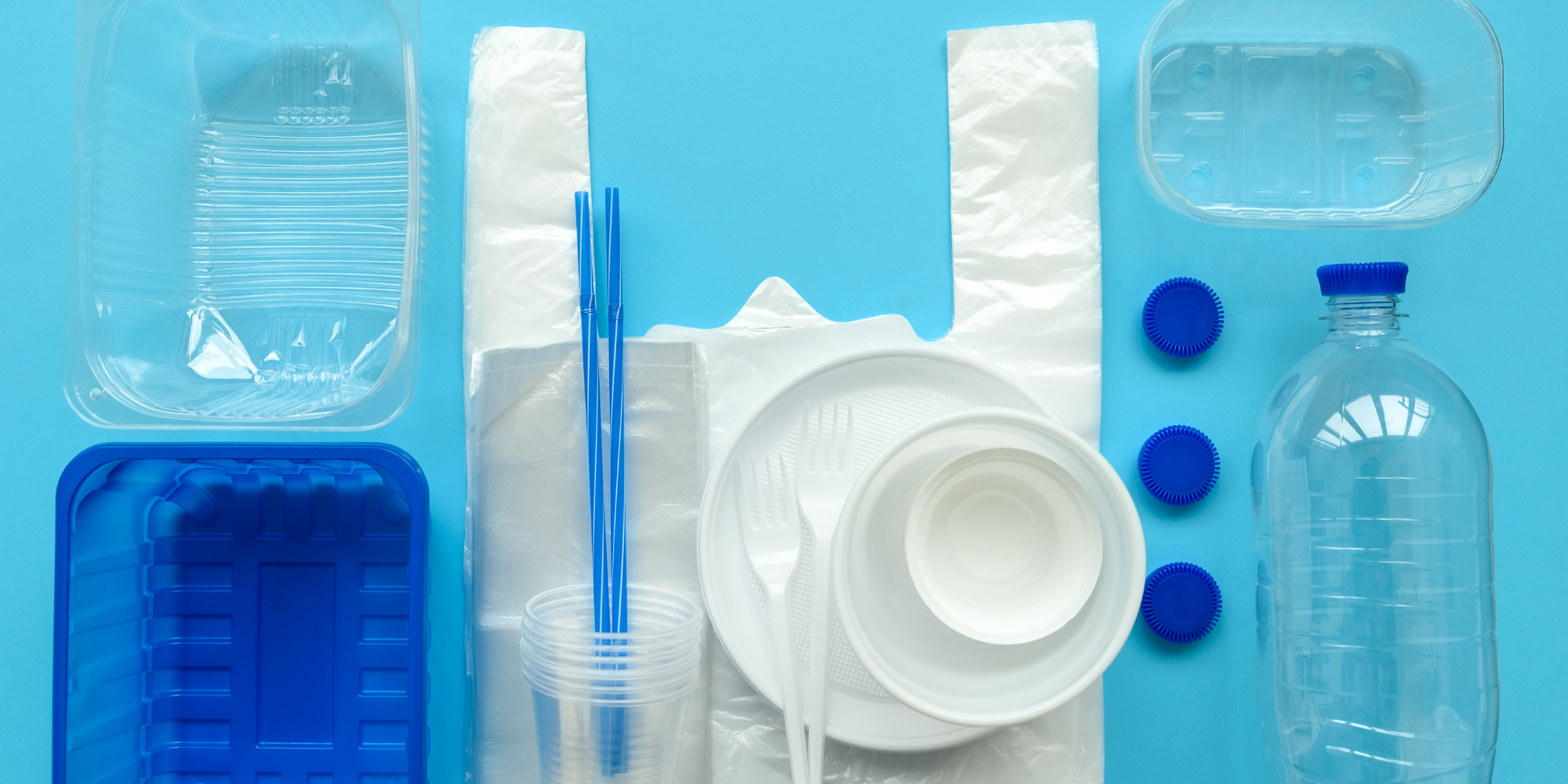 Пластик ресайклинг. Пластиковая бутылка. Out plastic. Пластиковые отходы. Упаковка пластиковый контейнер.